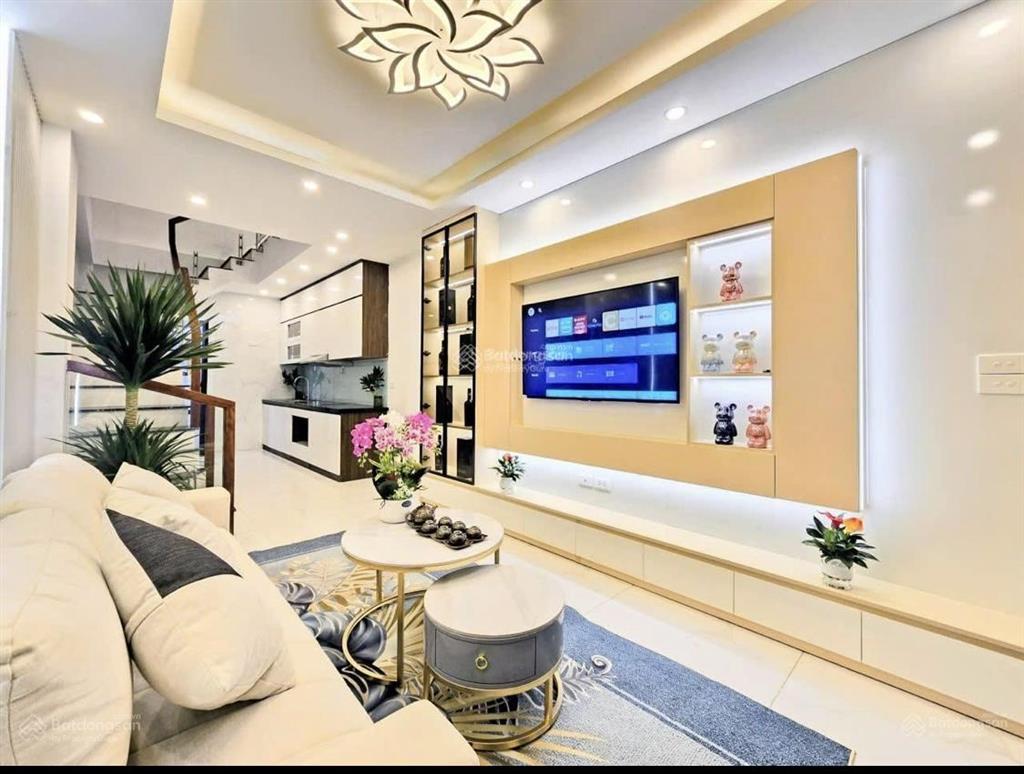Cực phẩm, xuân đỉnh, lô góc, 10m ra oto tránh, ô tô cách nhà 3 nhà . 45m2*5t