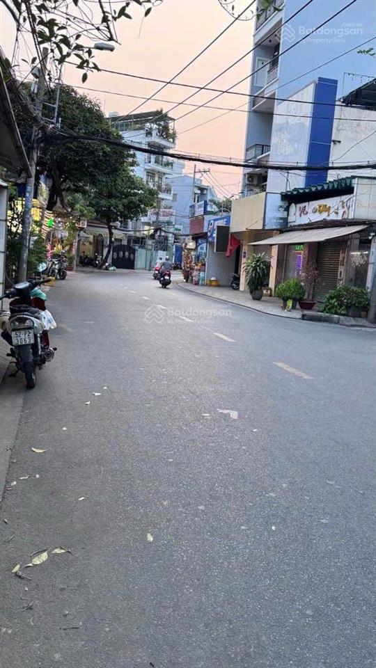 Nhà mặt tiền ngay gần tân sơn nhì, tân kỳ tân quý, đường oto vi vu  48m2, ngang 4m  nhỉnh 9 tỷ