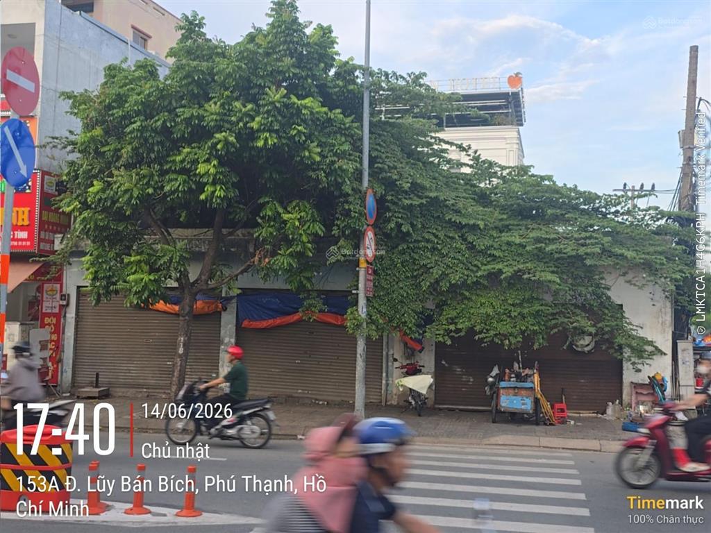 Cần bán gấp miếng đất ngay góc siêu hiếm liền kề tại lũy bán bích, tân phú