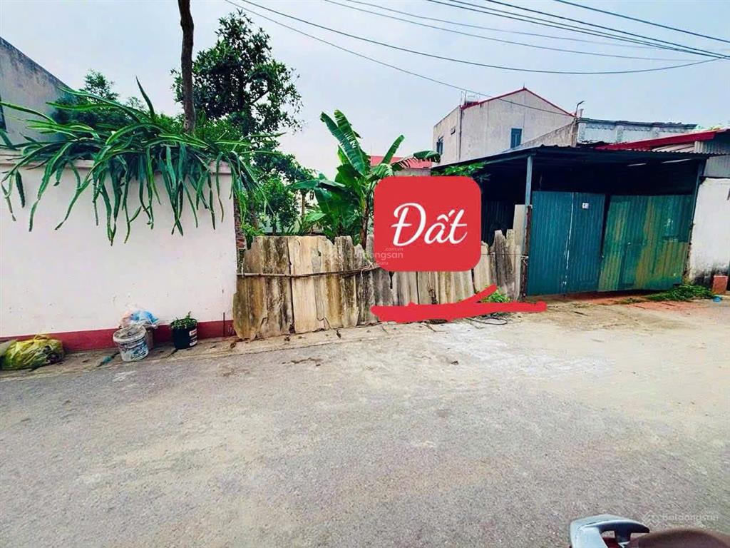 Bán gấp lô đất đẹp tdp lai sơn đồng tâm vĩnh yên 120m mt5m đường ô tô sẵn sổ giá 1,6 tỷ 0988 296 ***