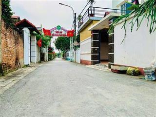 Bán gấp lô đất đẹp tdp lai sơn đồng tâm vĩnh yên 120m mt5m đường ô tô sẵn sổ giá 1,6 tỷ 0988 296 ***