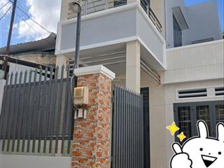 Nhà 4 pn 2 tầng  sân đậu xe rộng rãi  ngay trường cảnh sát trường thọ sát đặng văn bi