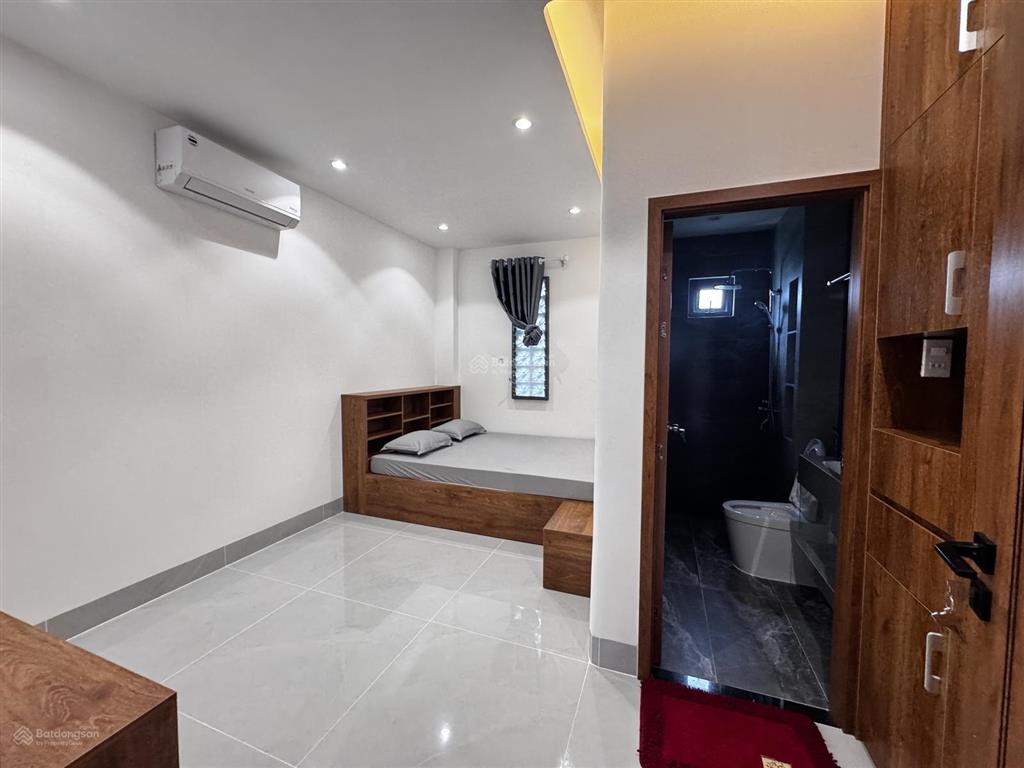 Nhà đẹp 4 tầng hẻm xe hơi tại nguyễn duy trinh quận 2