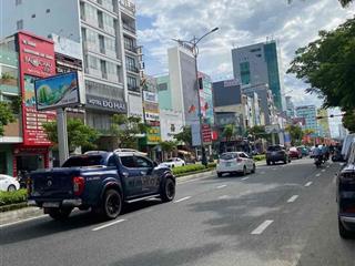Nguyễn văn linh có 5 căn đang bán, thì căn này ngon 4.5 tầng 113m2 dòng tiền 45tr/th giá 25ty390.