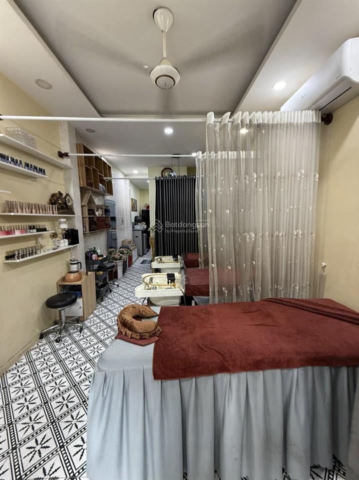 Nhà 2 tầng, mặt tiền cống hộp kinh doanh, đang cho thuê 15tr/tháng, 5.99 tỷ