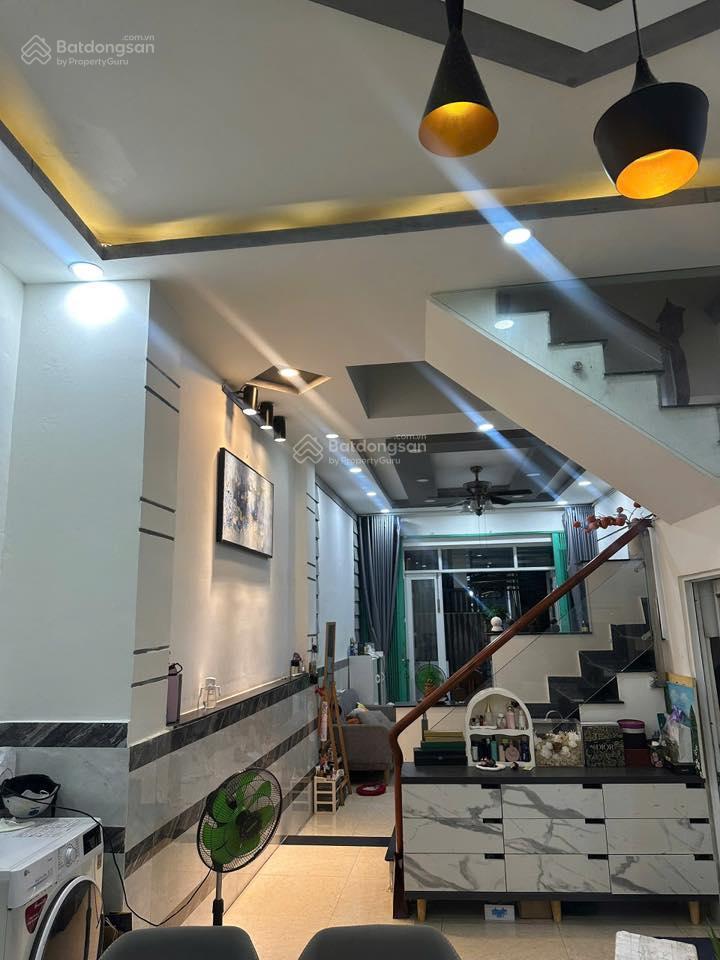 Nhà mới tinh dọn vào ở ngay ngay khu tên lửa, sát aeon bình tân