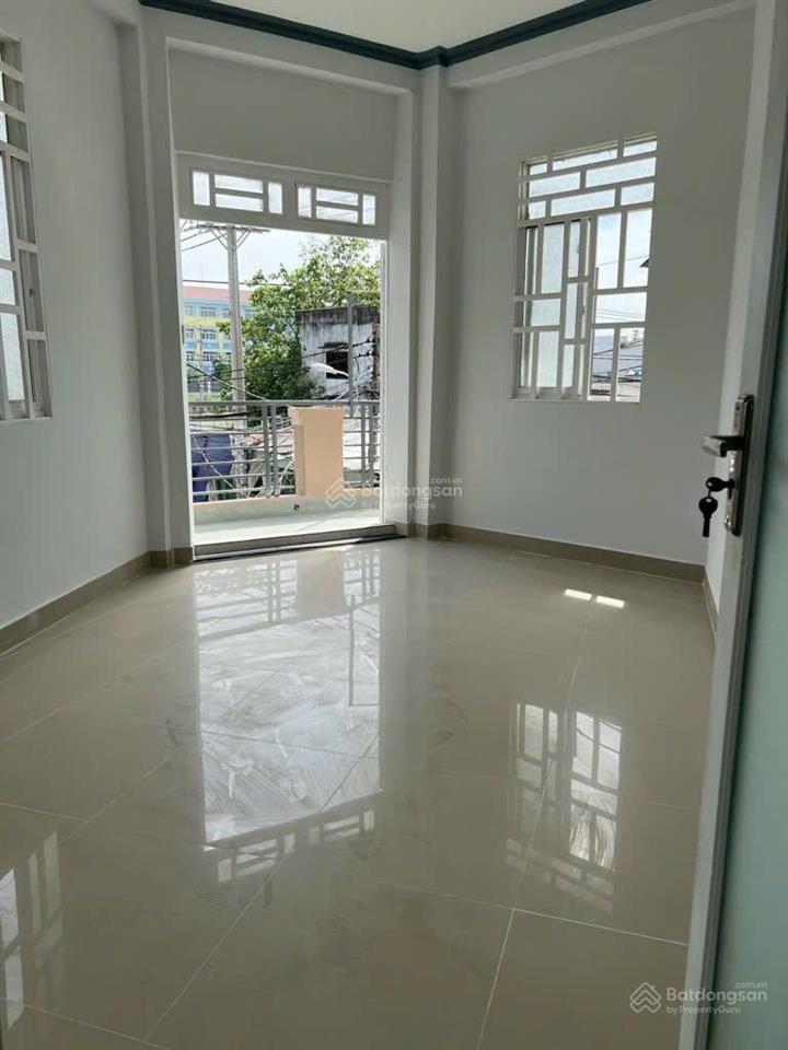 Siêu phẩm 2 mặt tiền ngang 10m cực hiếm  phú định q8