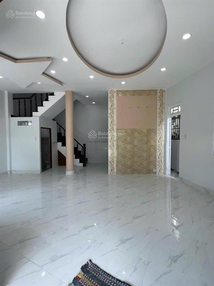 Siêu phẩm 2 mặt tiền ngang 10m cực hiếm  phú định q8