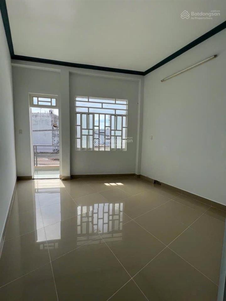 Siêu phẩm 2 mặt tiền ngang 10m cực hiếm  phú định q8