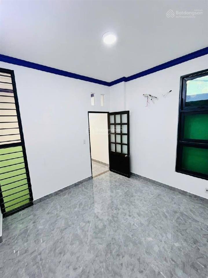 Nhà đẹp âu dương lân  p.2 quận 8  nở hậu hoàn công đủ  3pn  chỉ nhỉnh 6 tỷ