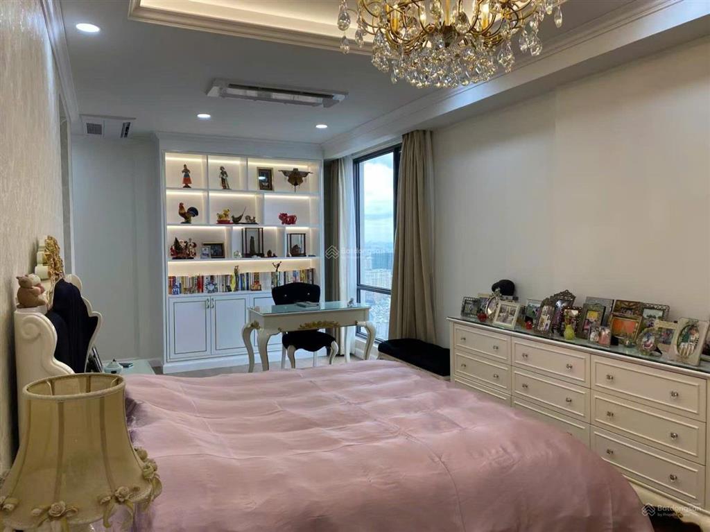 Cho thuê opal 3 phòng ngủ nội thất đẹp, view đẹp