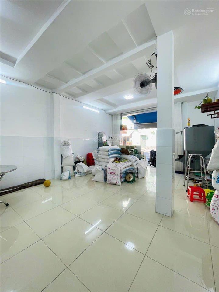 Nhà mặt tiền kinh doanh, dt 5.2 x 14.5m, khu dân cư đồng bộ