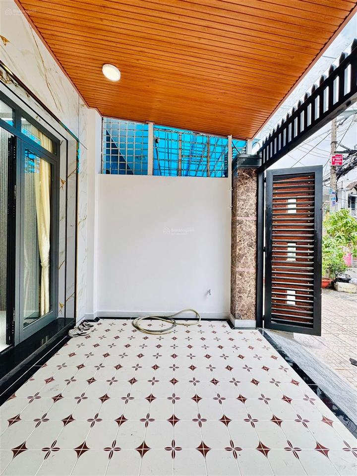Bán nhà hẻm nguyễn thị minh khai, p5, q3, 68.2m2 thuê 23tr/th, sổ hồng riêng