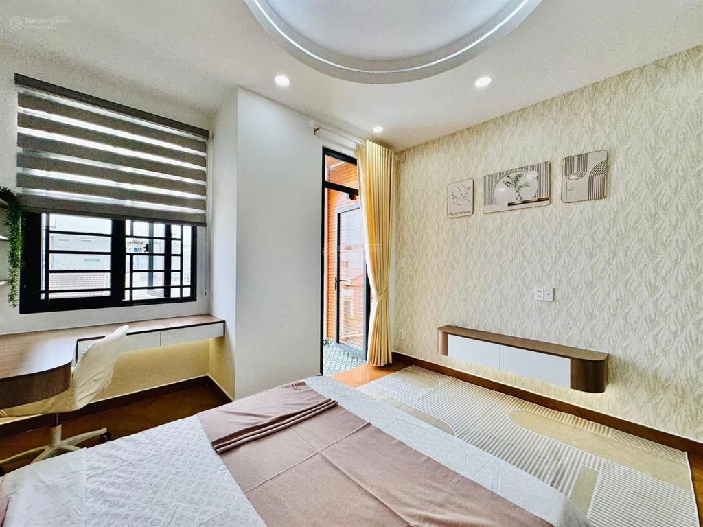 Bán nhà hẻm nguyễn thị minh khai, p5, q3, 68.2m2 thuê 23tr/th, sổ hồng riêng