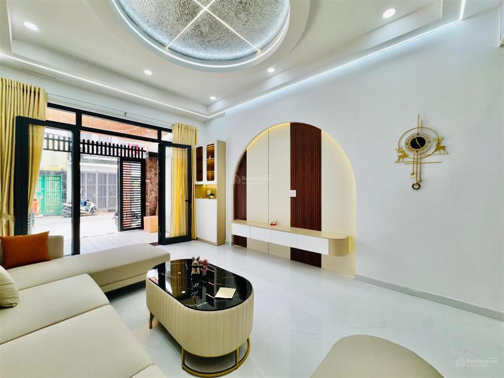 Bán nhà hẻm nguyễn thị minh khai, p5, q3, 68.2m2 thuê 23tr/th, sổ hồng riêng