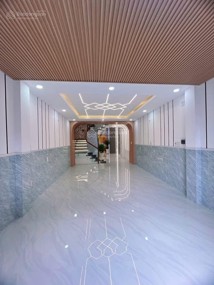 Bán gấp ngộp sâu hẻm xe hơi, huỳnh tấn phát q7, 72m2, giá 3 tỷ 950tr  thuê 23tr/th  sổ hồng riêng