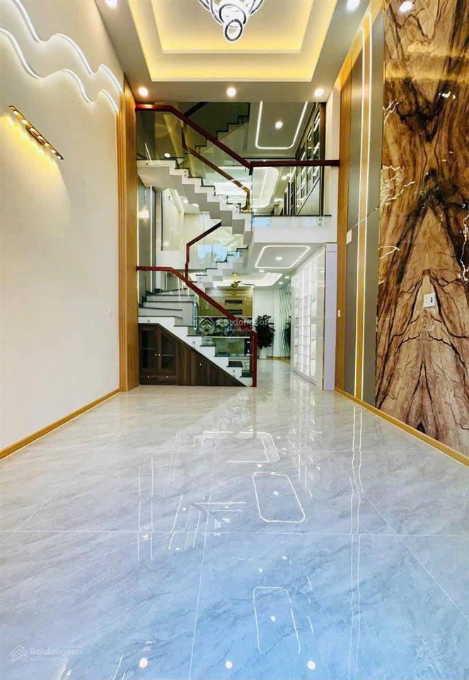 Nhà đẹp trung tâm bán gấp cô giang q1 76.5m2 giá 4 tỷ 390tr, thuê 27tr/tháng, sổ hồng riêng.