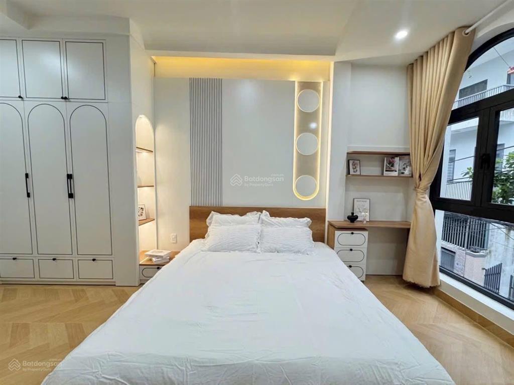 Nhà gộp bán gấp, kinh dương vương, p12, q6, 73,9m2 giá 4 tỷ 740 triệu, thuê 25tr/th, sổ hồng riêng.