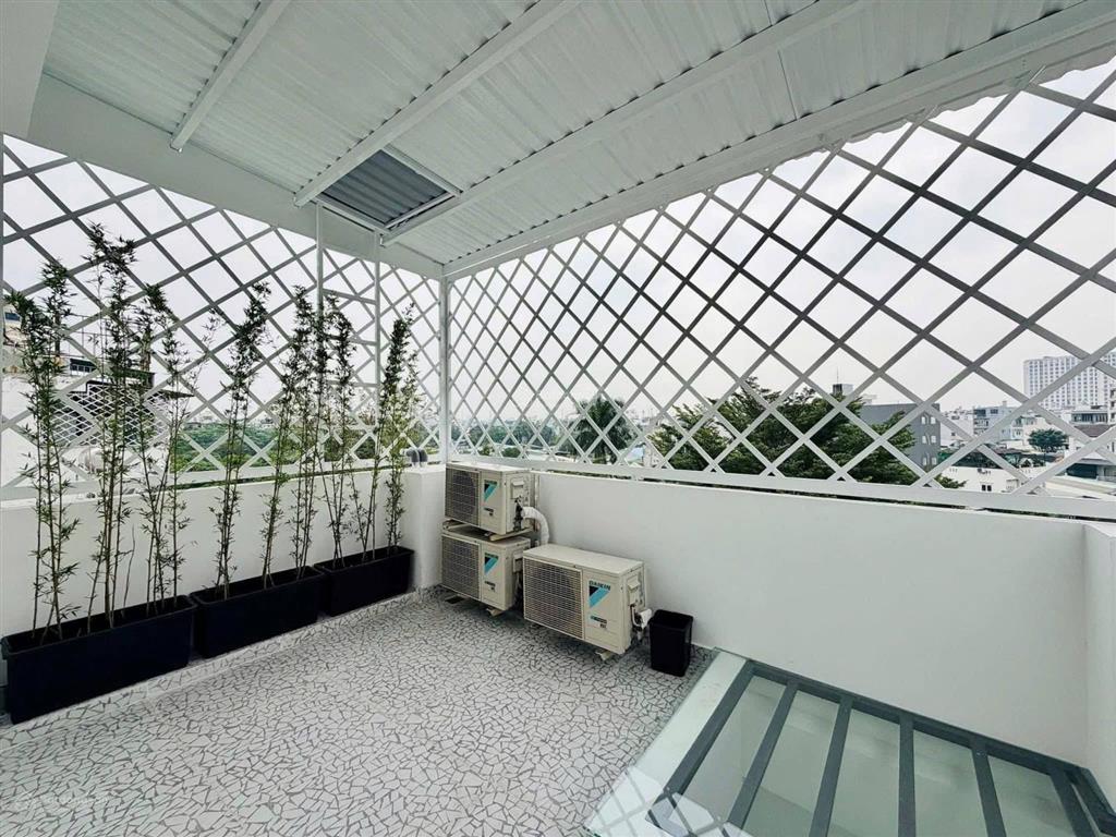 Hiếm nhà bán nguyễn đình chiểu quận 3 nay có căn bán gấp 72.8m2 giá 3 tỷ 650tr, sổ hồng riêng