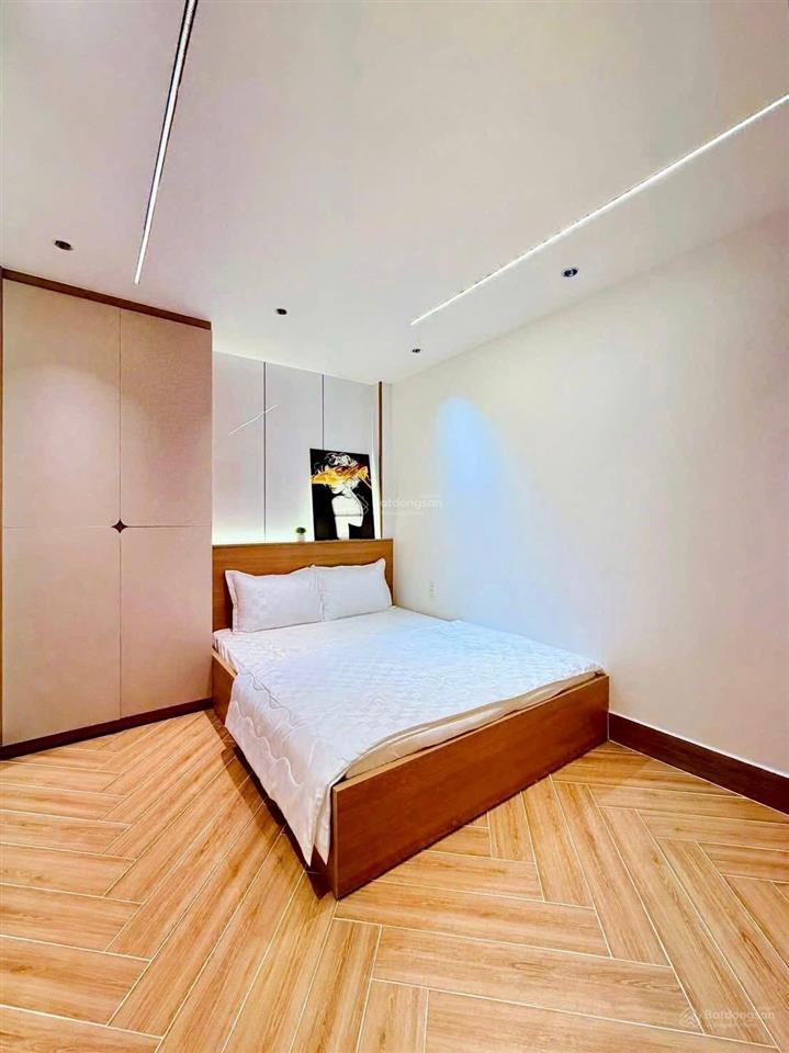 Giá ngộp nhà hẻm võ văn tần, p. võ thị sáu, q3, 76m2, thuê 23tr/th, sổ hồng riêng