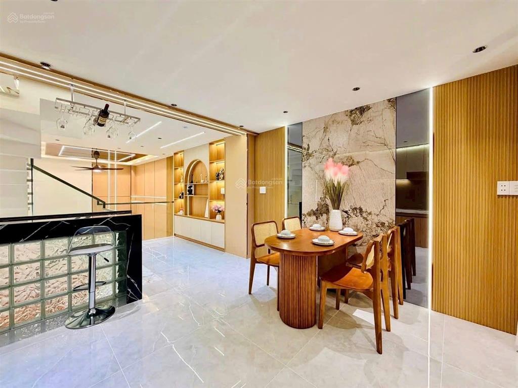 Giá ngộp nhà hẻm võ văn tần, p. võ thị sáu, q3, 76m2, thuê 23tr/th, sổ hồng riêng