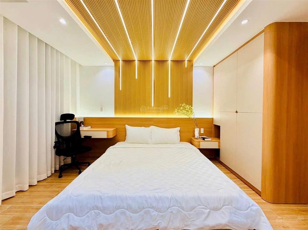 Giá ngộp nhà hẻm võ văn tần, p. võ thị sáu, q3, 76m2, thuê 23tr/th, sổ hồng riêng