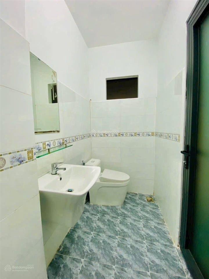 Bán nhà hẻm nguyễn thượng hiền p5 q3 72.5m2 giá 3 tỷ 750tr, thuê 23tr/th sổ hồng riêng