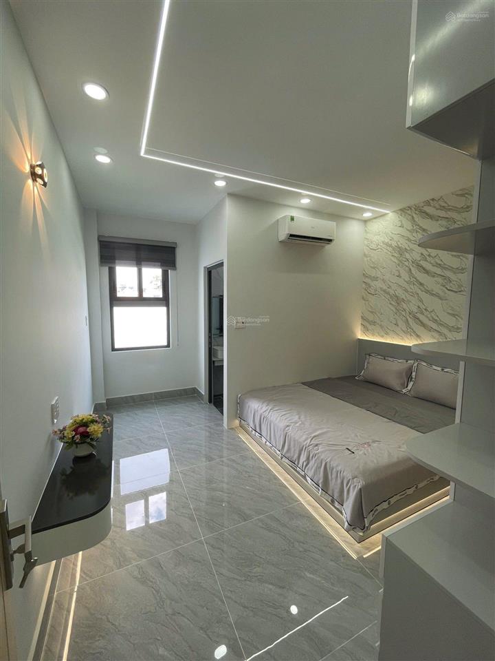 Nhà đẹp sư vạn hạnh, p12, q10, 72.5m2 giá 3 tỷ 950tr, có sẵn hđ thuê 25tr, sổ hồng riêng chính chủ.