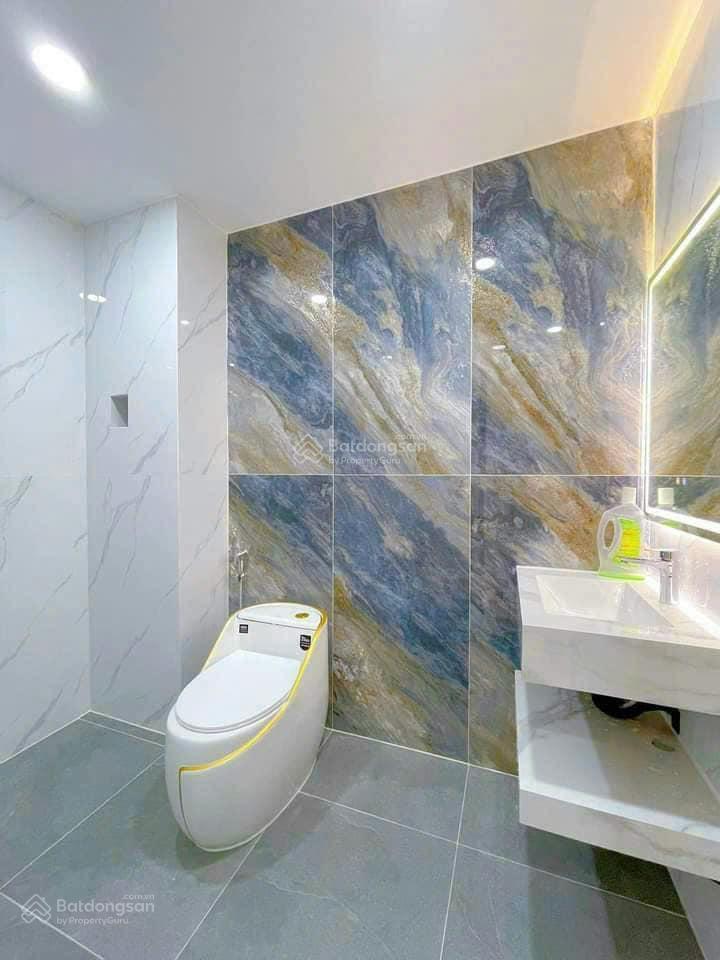 Nhà đẹp khu vực quận 10, cách mạng tháng 8, phường 12, dt 70m2, cho thuê 26tr sổ riêng
