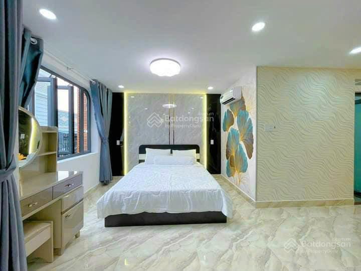 Nhà đẹp khu vực quận 10, cách mạng tháng 8, phường 12, dt 70m2, cho thuê 26tr sổ riêng