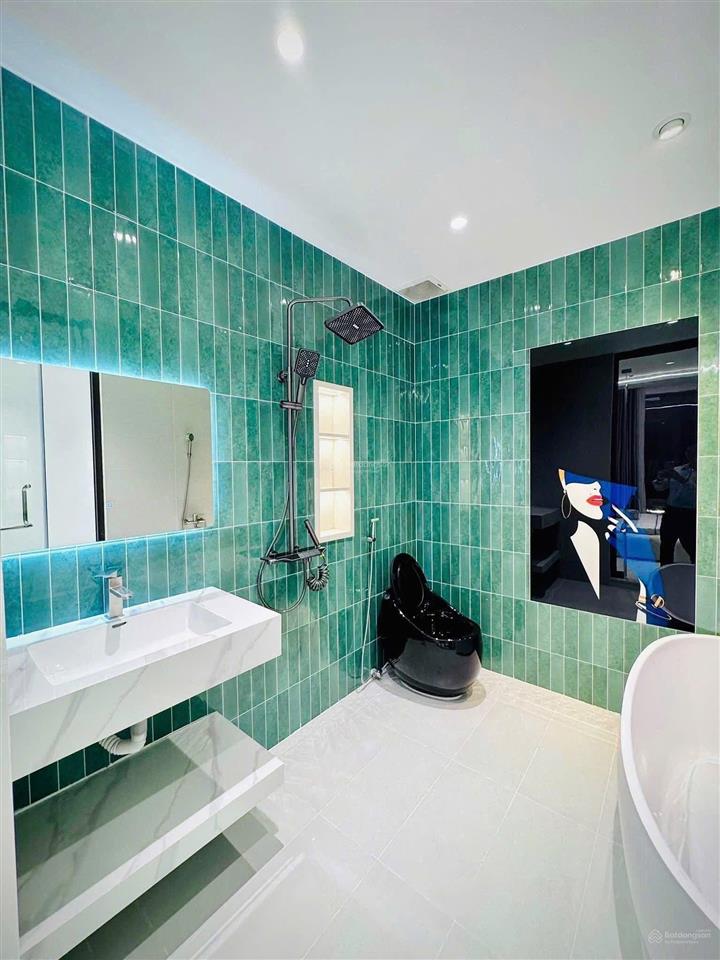 Vừa ở vừa cho thuê, đ. phổ quang, p2, q. tân bình,giá 3tỷ450tr dt 64m2, cho thuê 25tr, sổ riêng