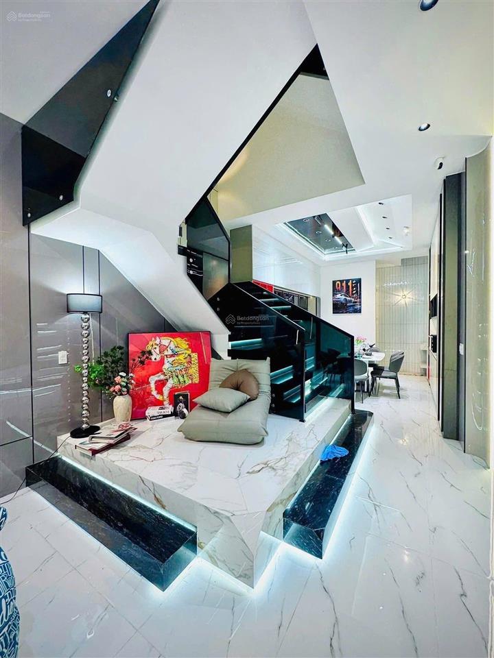 Vừa ở vừa cho thuê, đ. phổ quang, p2, q. tân bình,giá 3tỷ450tr dt 64m2, cho thuê 25tr, sổ riêng