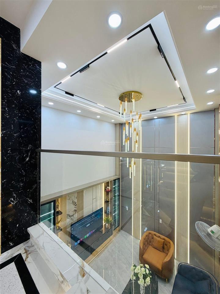 Chủ cần xử lý nhanh nhà hẻm nguyễn công hoan phú nhuận giá 3 tỷ 650tr 80.2m² thuê 23tr/th, sổ riêng