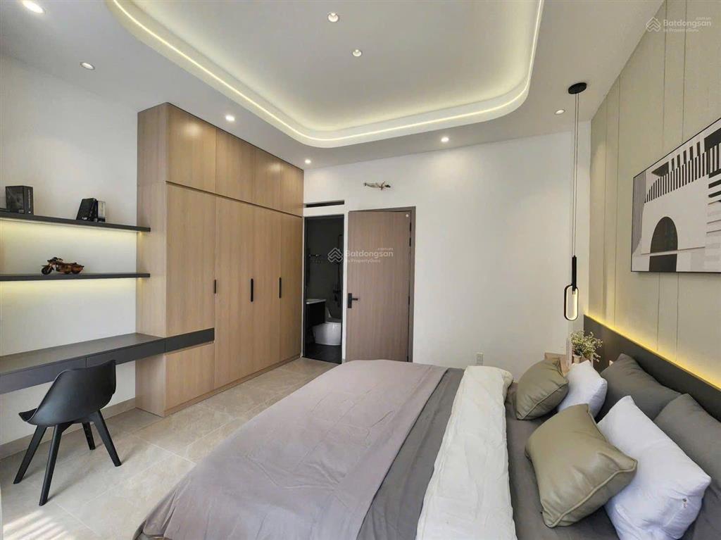 Chủ cần ra đi sớm, nhà hẻm 191 hoàng văn thụ p8 phú nhuận, 71.5m2, giá 3 tỷ 650tr, sổ hồng riêng