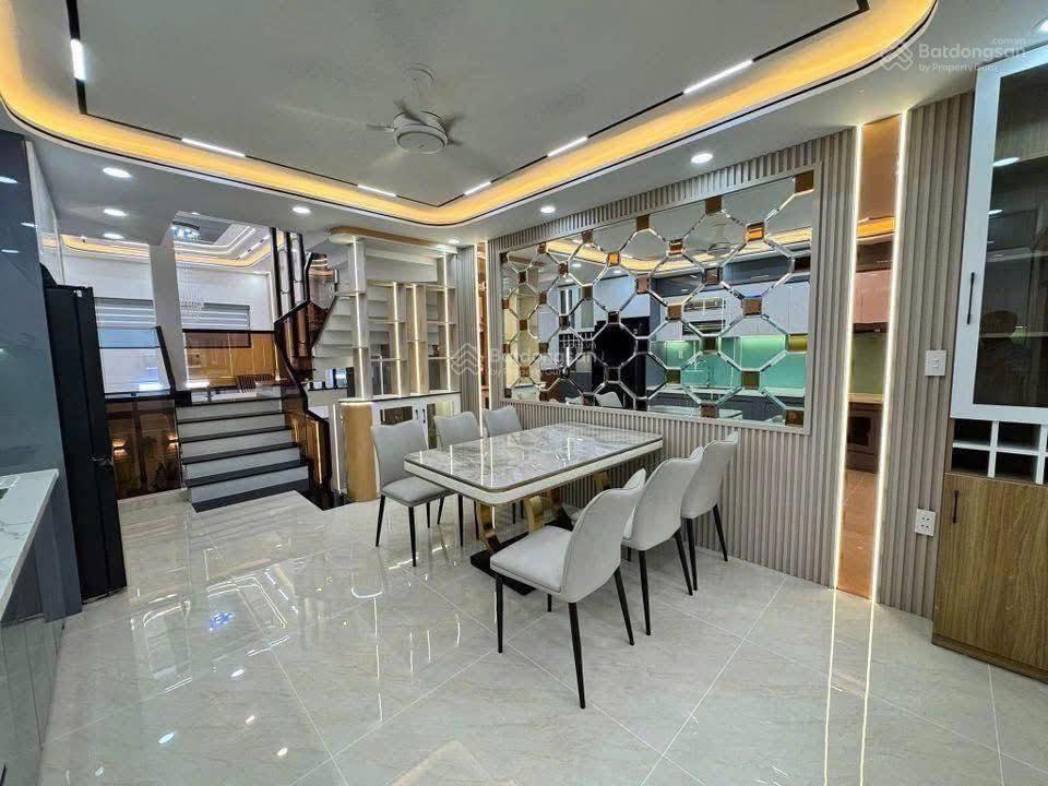 Bán nhà đẹp giá ngộp hồ văn huê p9 phú nhuận, 72m2, giá 3 tỷ 900tr thuê 21tr/tháng, sổ hồng riêng