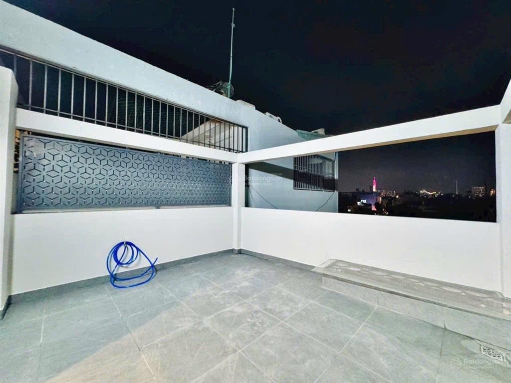 Căn đẹp hiếm có, đ thái văn lung, p bến nghé, q1, 80m2, cho thuê 27tr, sổ riêng
