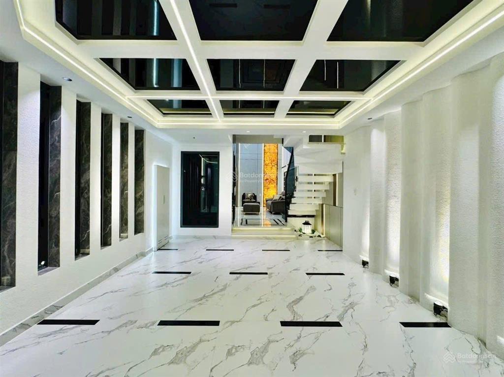 Căn đẹp hiếm có, đ thái văn lung, p bến nghé, q1, 80m2, cho thuê 27tr, sổ riêng