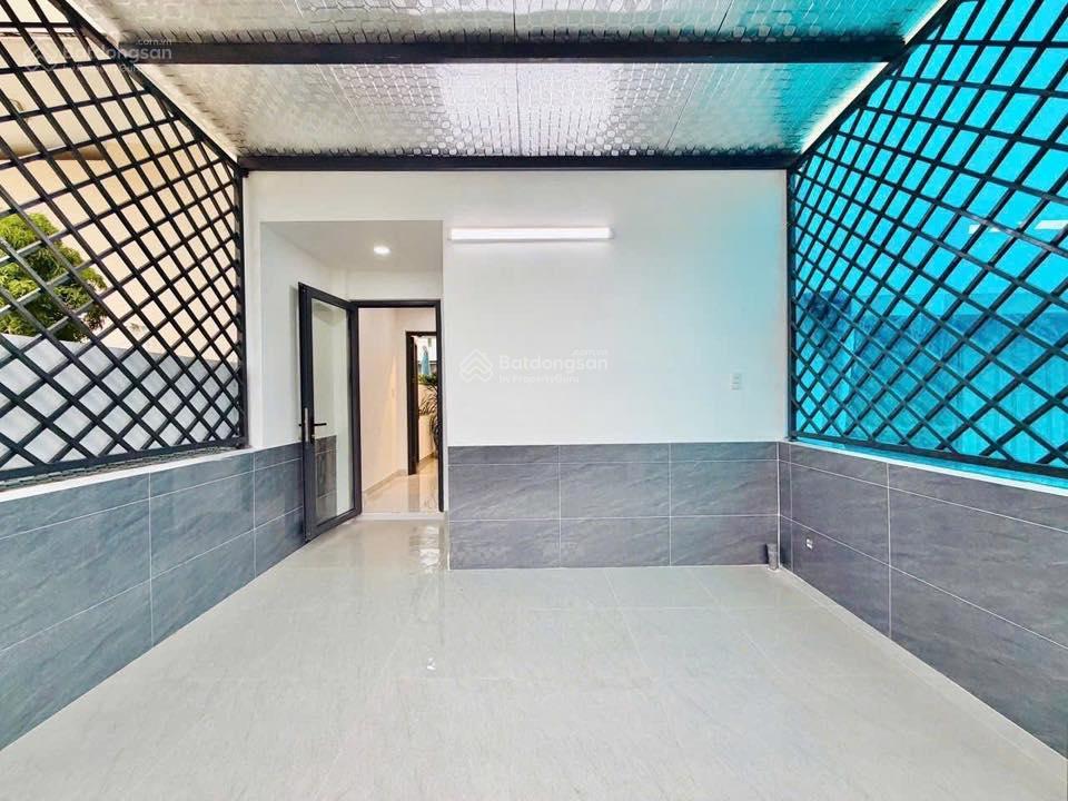 Chủ cần sang nhanh nhà phan phú tiên q5, 75m2, giá chỉ 3 tỷ 550tr, thuê 23tr/th, sổ hồng riêng