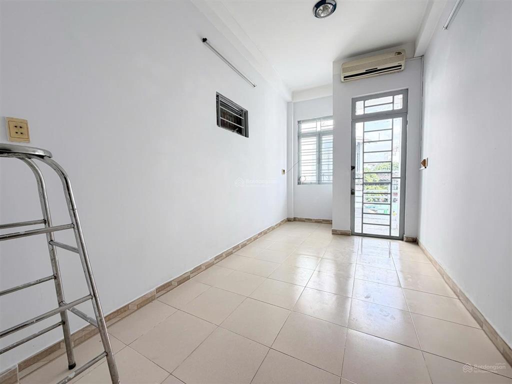 Cho thuê nhà 4 tầng  hẻm xe hơi  42m2  3pn  nơ trang long, bình thạnh  chỉ 12tr