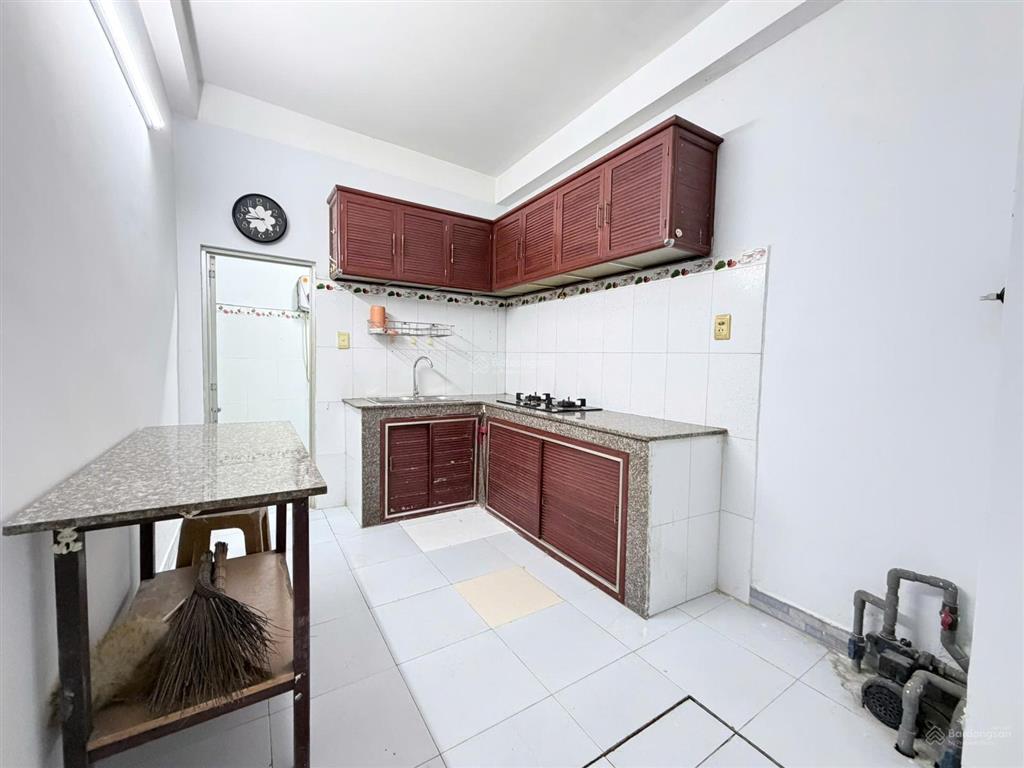 Cho thuê nhà 4 tầng  hẻm xe hơi  42m2  3pn  nơ trang long, bình thạnh  chỉ 12tr