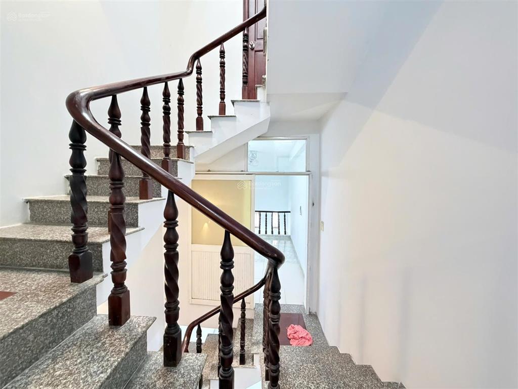 Cho thuê nhà 4 tầng  hẻm xe hơi  42m2  3pn  nơ trang long, bình thạnh  chỉ 12tr