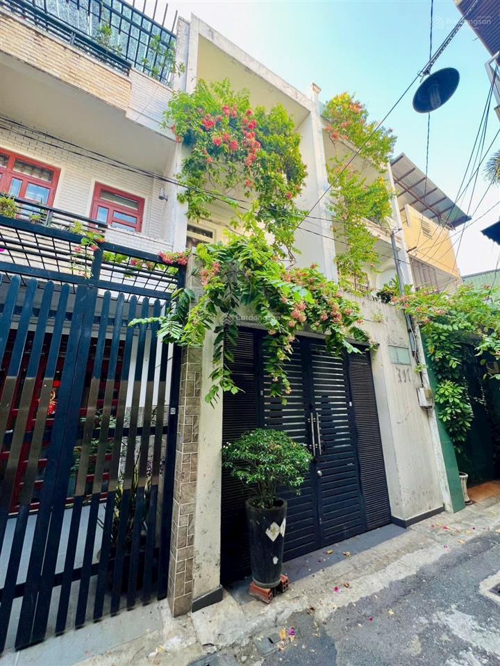 Bán nhà chính chủ. ngay vòng xoay lê văn sỹ nguyễn trọng tuyển. khu an ninh yên tĩnh. giá 13,2 tỷtl