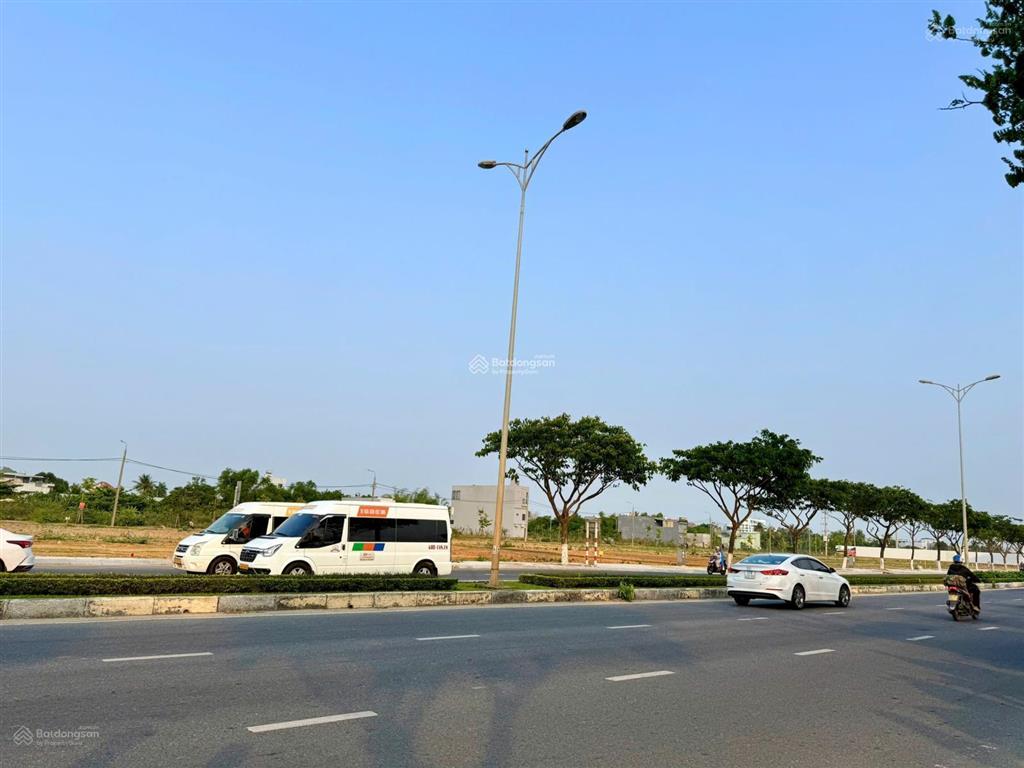 Quỹ hàng ngoại giao khu võ chí công sun group  mua trực tiếp cđt  block đẹp nhất  đã có sổ