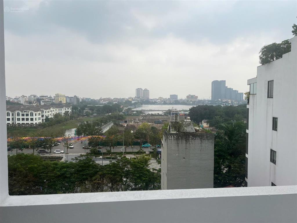 Bán nhà 7 tầng thang máy phố đi bộ trịnh công sơn tây hồ cách phố 40m dt 55m | giá 24.5 tỷ