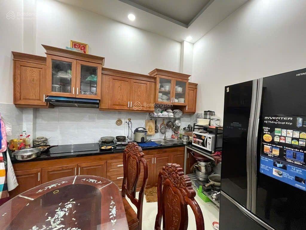 Nhà 4 tầng, shr vuông đẹp, phạm thế hiển quận 8. nhiệt bán, chủ giảm mạnh chỉ còn 4,9 tỷ (tl)