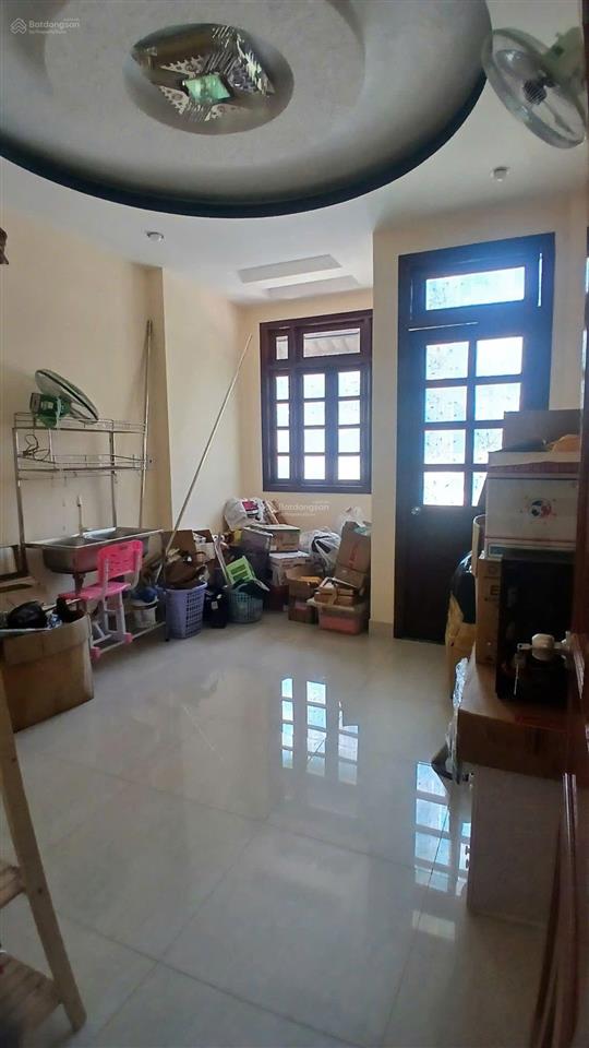 Nhà 4 tầng dài 19m nở hậu tài lộc, tạ quang bửu p2 q8 xe hơi đỗ cửa. shr hoàn công đủ, 8 tỷ ( tl )