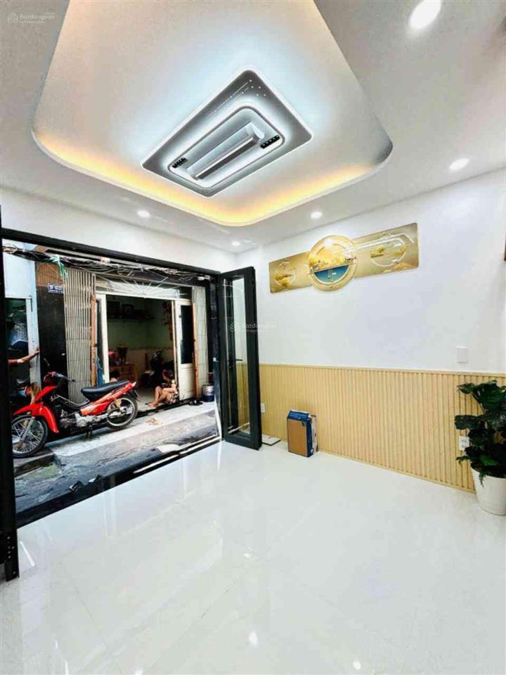 Nhà đúc 3 tầng hẻm vip 154 âu dương lân p3 q8 shr hoàn công chỉ 2,8 tỷ (tl)