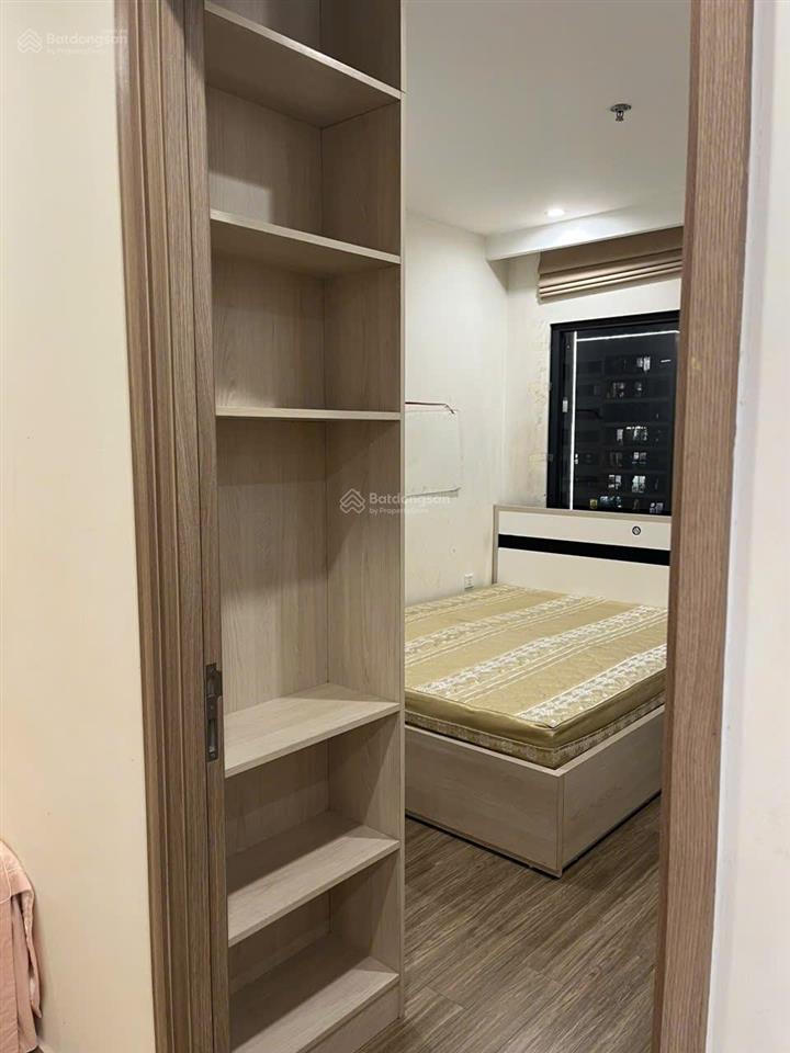 Chính chủ bán căn 1 ngủ + ở vinhome smart city