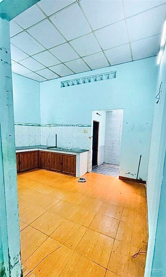 Hẻm ô tô sát mt lê trọng tấn 71m2 nở hậu