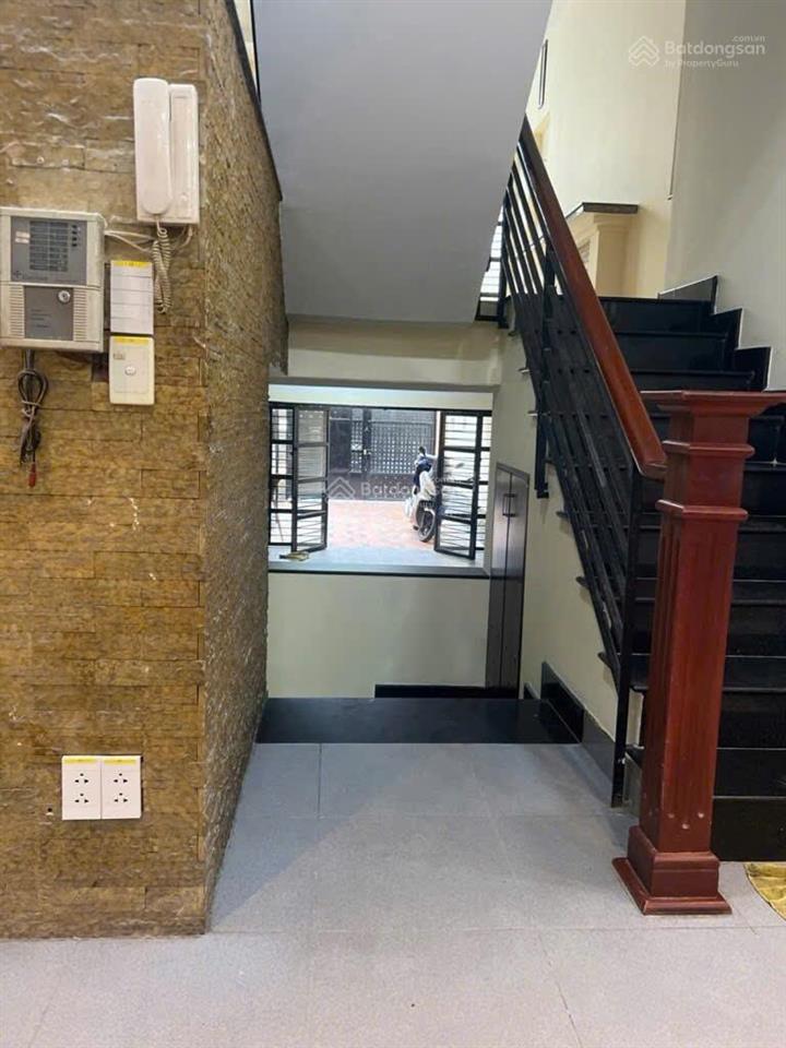 Phan tây hồ pn  có gara & sân để xe hơi  105m2 (5x21) sổ vuông a4  công nhận đủ  4 tầng btct